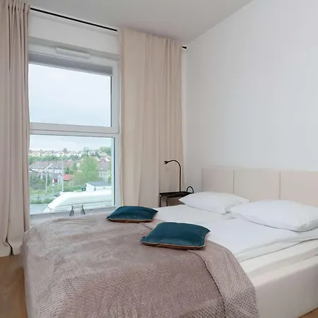 Apartment Family In With Parking And Playground By Renters
